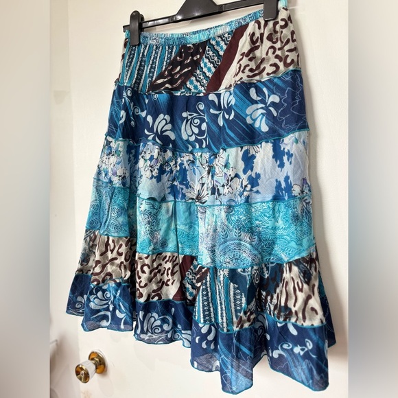 ✨Marie Claire Patchwork Boho Skirt - Size M - Picture 3 of 5